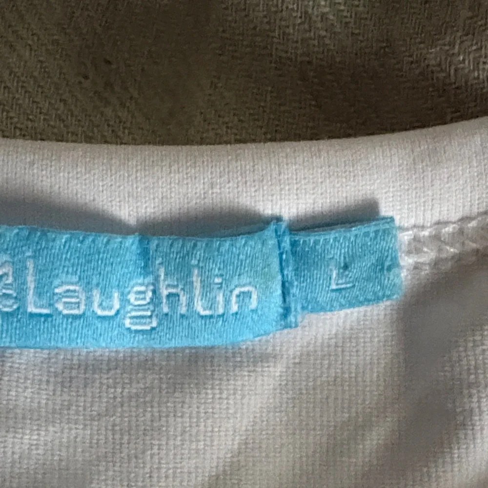 Blue and White Patterned Women's Top J McLaughlin size Large - Picture 3 of 7